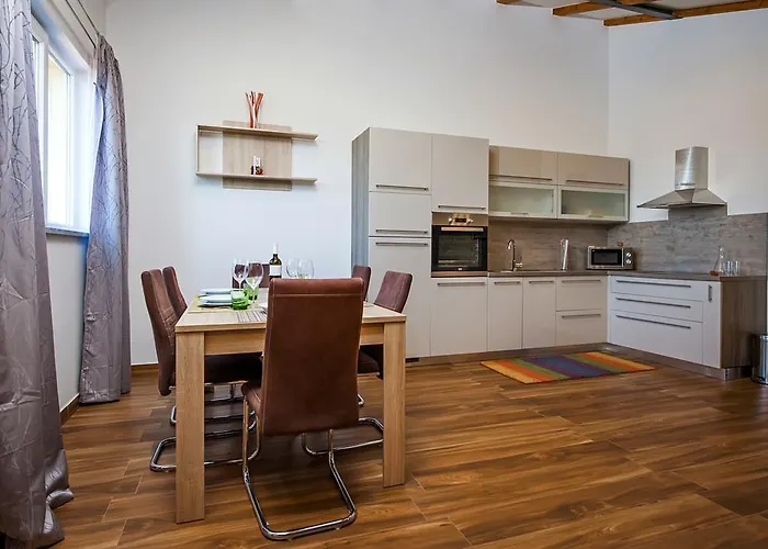 The Loft By Irundo דירה