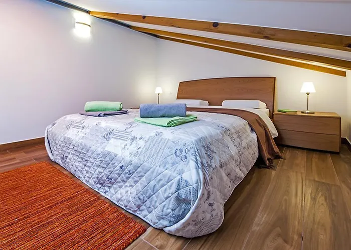 דירה The Loft By Irundo *